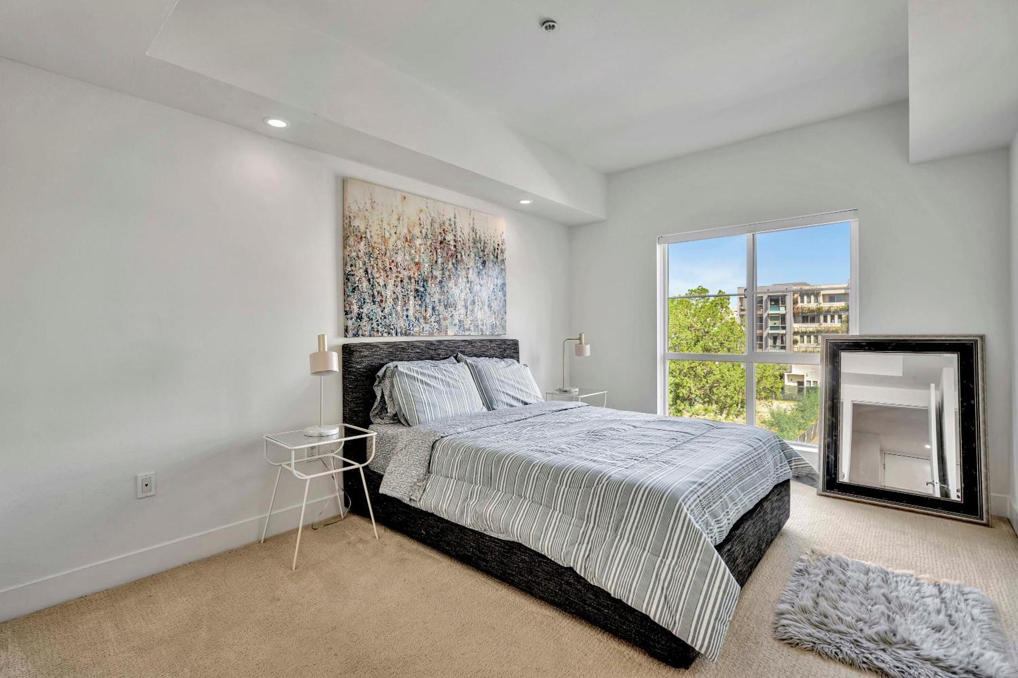 13 Luxury Apartment Los Angeles Exterior photo